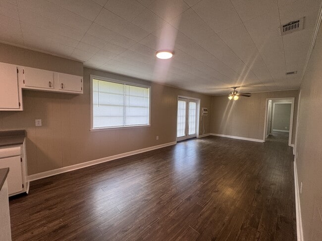 900 Jungle Rd in Vidalia, GA - Foto de edificio - Building Photo