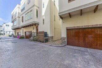 1126 W 16th St in Houston, TX - Building Photo - Building Photo