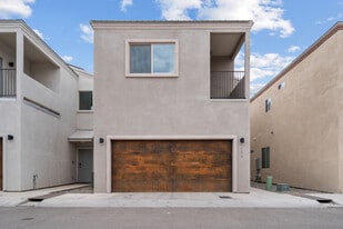 156 E Stone Ct in Tucson, AZ - Building Photo