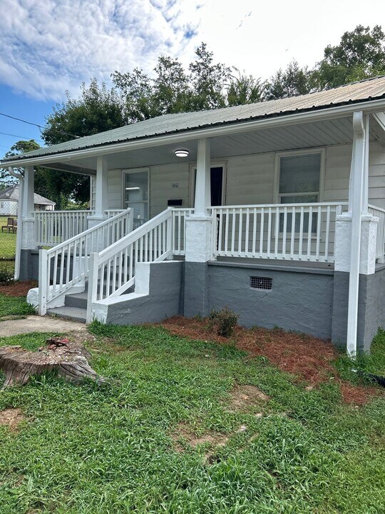 1461 Douglas St in Winston-Salem, NC - Building Photo