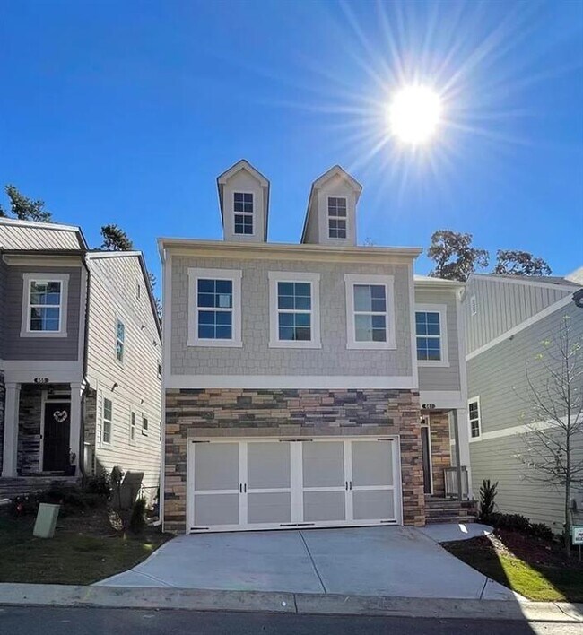 property at 661 Crosshaven Dr
