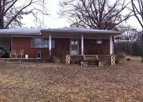 83 Old Springfield Rd in Quitman, AR - Building Photo