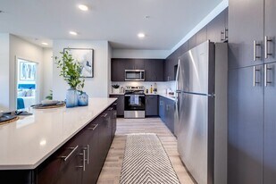 Solace at Rainier Ridge in Puyallup, WA - Building Photo