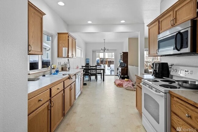 18306 115th Ave E