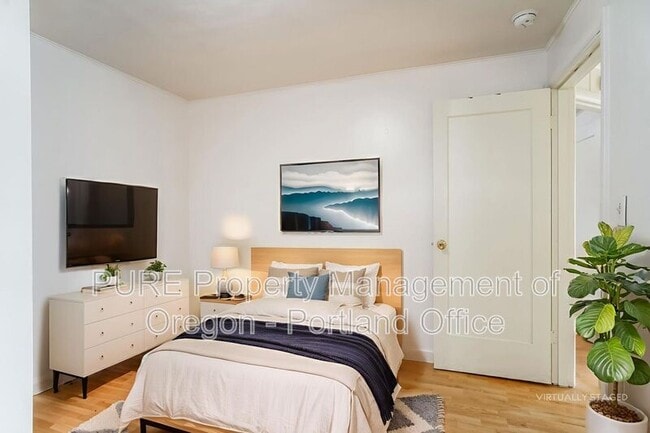 property at 7007 N Tyler Ave