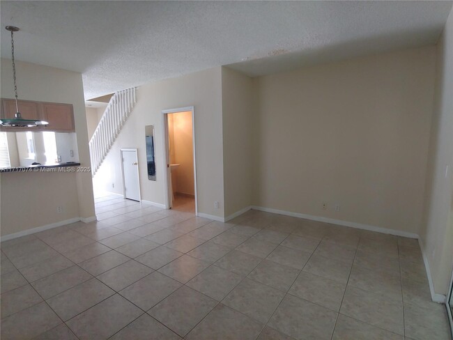 5071 Palmbrooke Cir in West Palm Beach, FL - Building Photo - Building Photo