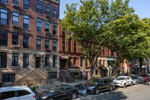 224 W 135th St Apartments