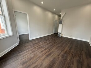 2533 S Drake Ave in Chicago, IL - Building Photo - Building Photo