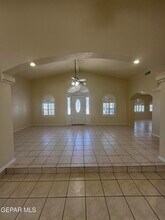 12000 Ivory Gate Way in El Paso, TX - Building Photo - Building Photo