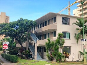 264 Ka?iulani Ave in Honolulu, HI - Building Photo - Building Photo