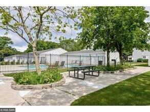 1720 Pleasant St in Lauderdale, MN - Building Photo - Building Photo