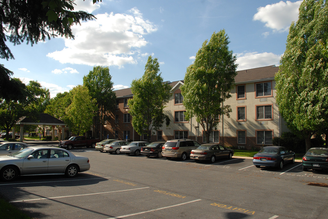 Village Garden Apartments in Lititz, PA - Building Photo