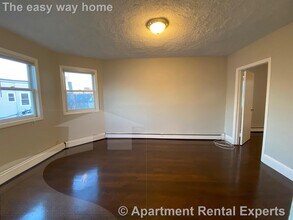 34 Speridakis Ter in Cambridge, MA - Building Photo - Building Photo