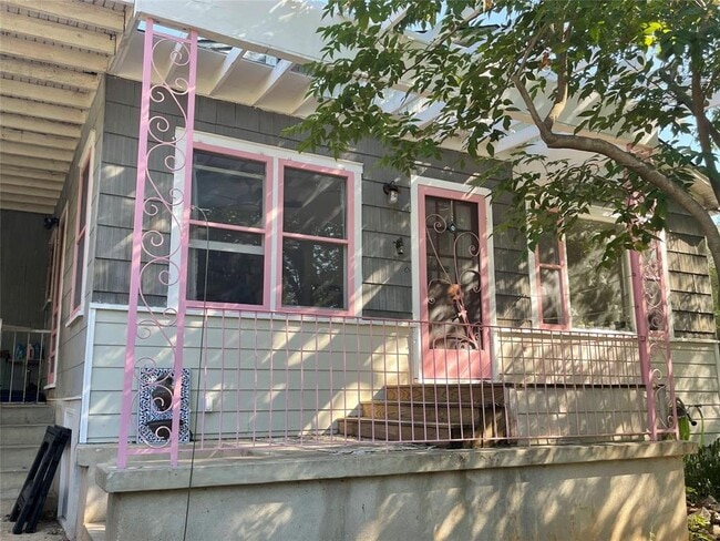 property at 4407 Lareina Dr