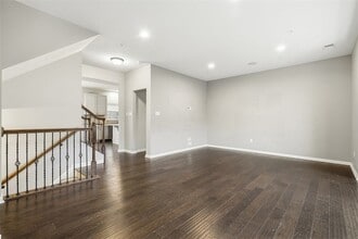 1204 Pointe View Dr in Mars, PA - Building Photo - Building Photo