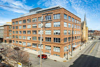 Ninth Street Lofts in St. Paul, MN - Building Photo - Building Photo