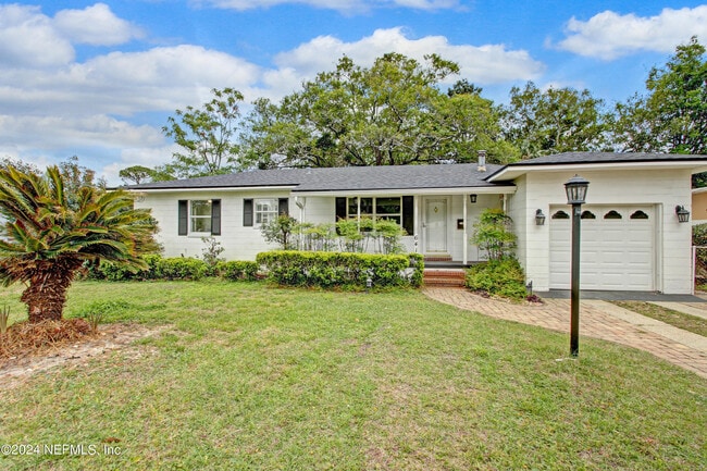6418 Terry Parker Dr N in Jacksonville, FL - Building Photo - Building Photo