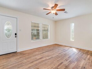 1008 Fiesta St in Austin, TX - Building Photo - Building Photo