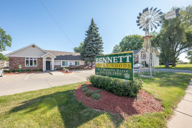 Bennett Grand Woods Apartments