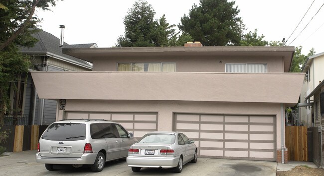 2015-2021 11th Ave in Oakland, CA - Foto de edificio - Building Photo