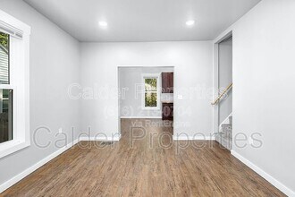 1021 Sherman St SE in Grand Rapids, MI - Building Photo - Building Photo