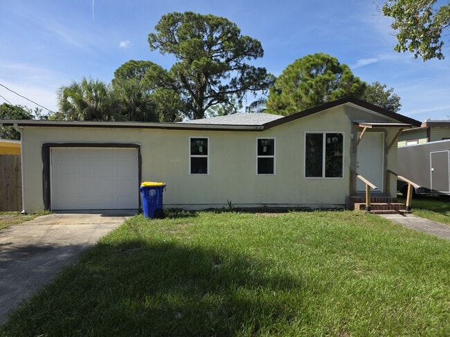417 Dove Ave