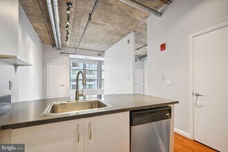 1300 N St NW in Washington, DC - Building Photo - Building Photo