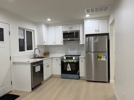 227 Waldo Ave in Fullerton, CA - Building Photo