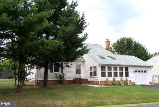 10 St Patrick St in Fredericksburg, VA - Building Photo