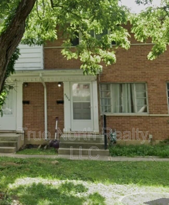 property at 4956 Fairway Ct