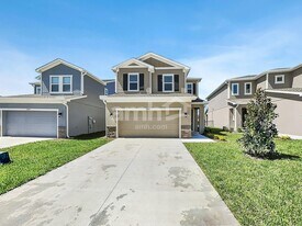 16446 Cheyanne Ct in Parrish, FL - Building Photo