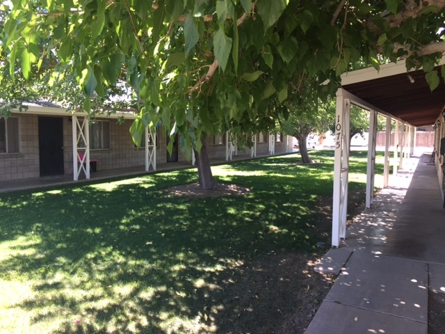 Rye in El Centro, CA - Building Photo