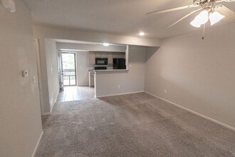 4005 Snowy Owl Dr in Columbia, MO - Building Photo - Building Photo