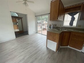 3000 Clarcona Rd in Apopka, FL - Building Photo - Building Photo