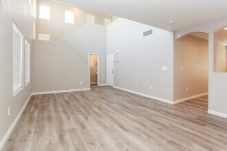 5256 Soledad Summit Ave in Las Vegas, NV - Building Photo - Building Photo