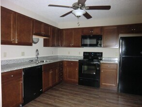 28 Cherry Tree Ln, Unit 28 in Glen Carbon, IL - Building Photo - Building Photo