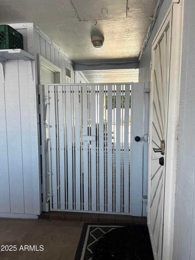 2435 E Balboa Dr in Tempe, AZ - Building Photo - Building Photo
