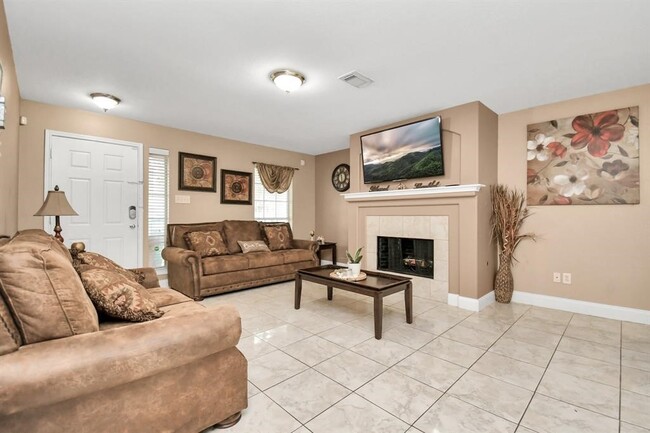 property at 1215 Lavender Shade Ct
