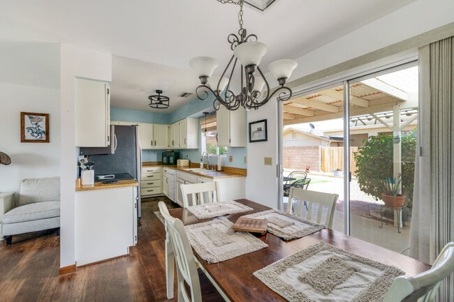 3310 Winston Dr in Lake Havasu City, AZ - Building Photo - Building Photo
