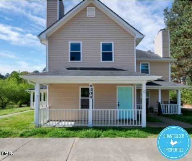property at 4304 Presley Ct