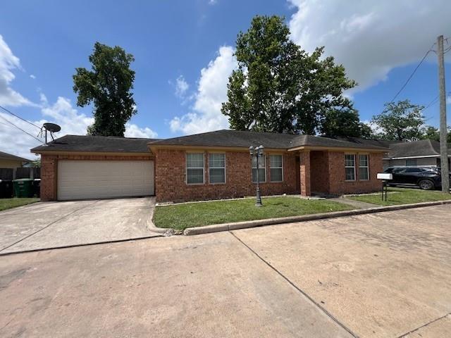9511 Elmview Dr in Houston, TX - Building Photo