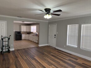 3417 27th St in Lubbock, TX - Building Photo - Building Photo