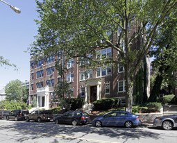 333 Harvard St in Cambridge, MA - Building Photo