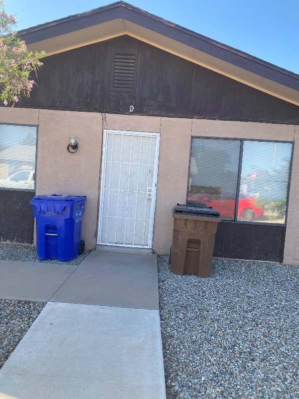 property at 427 Vassar Ct