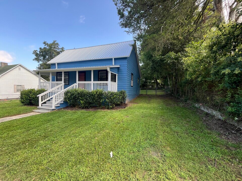 249 Poole St in Woodruff, SC - Building Photo