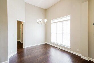 2178 Loudenslager Dr in Spring Hill, TN - Building Photo - Building Photo