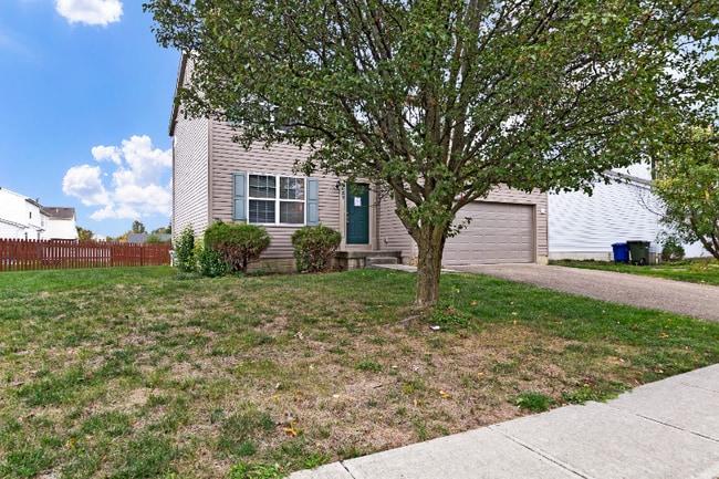 489 McPherson Dr in Blacklick, OH - Building Photo - Building Photo