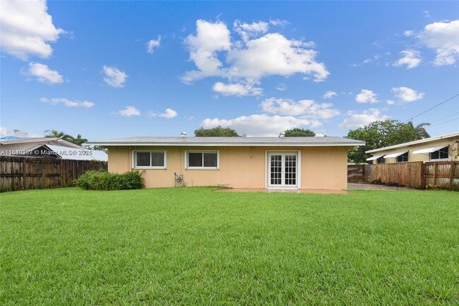 property at 20545 Leeward Ln