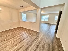 317 Outfitter Dr in Bastrop, TX - Building Photo - Building Photo