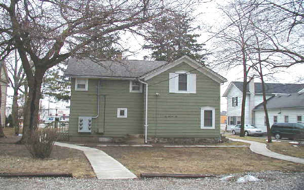 211 Walnut Blvd in Rochester, MI - Building Photo - Building Photo